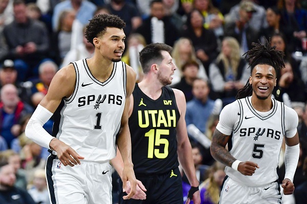El rendimiento de los San Antonio Spurs mejora lentamente esta temporada